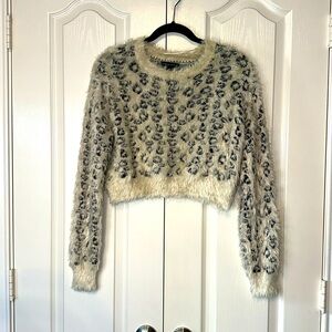 Kendall and Kylie cropped cheetah fuzzy sweater size small
